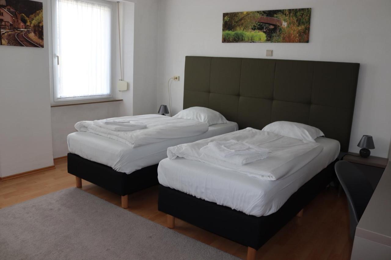Hotel Huberty Kautenbach Esterno foto